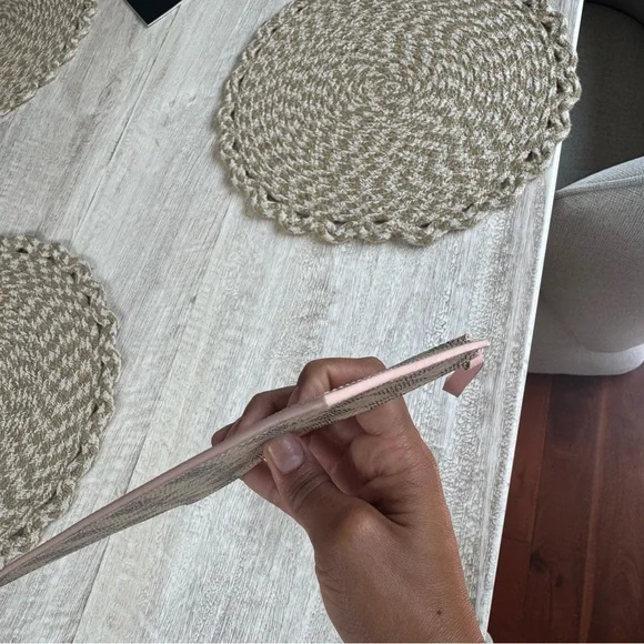 Authentic Louis Vuitton Felicie Insert Damier Azur/Rose Ballerina Zip Pouch - Picture 4 of 12